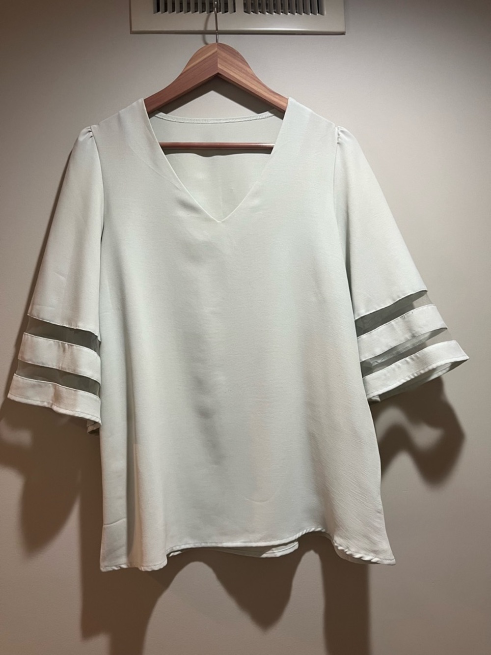 V-Neck Bell Sleeve Top in Light Mint